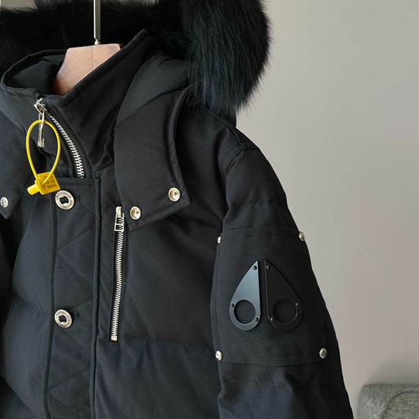 ムースナックルズ 3Q JACKET ダウンジャケット 偽物 mob48130
